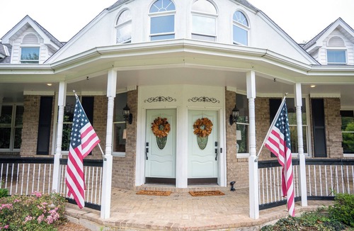 Troutville House | Top-Rated Blue Ridge Retreat - 4BR, 3.5 Bath, Large Deck, Game Room-Pet Friendly
