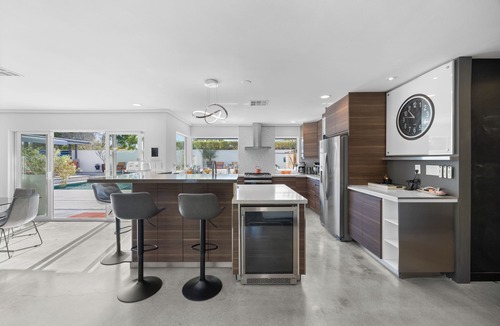 Racquet Club Estates House | Top Rated Palm Springs Luxury Oasis – Pool, Spa & Mountain Views!