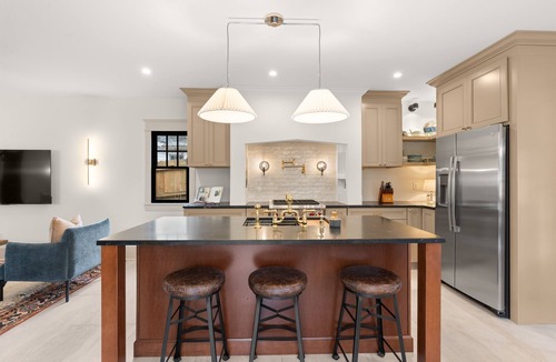 East Nashville House | *TOP RATED* The Ebony Spacious,Quiet,Safe