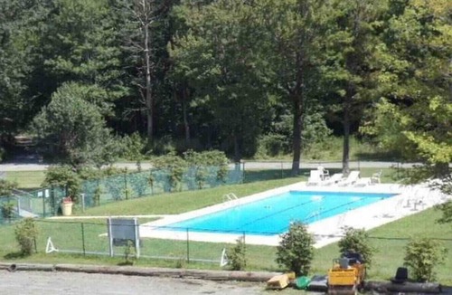 Claysburg Apartment | Top (third) floor loft condo. Full resort access.