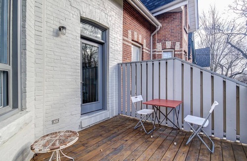 Trinity - Bellwoods Apartment | Top two floors in bright comfortable Victorian house on Trinity Bellwoods Park