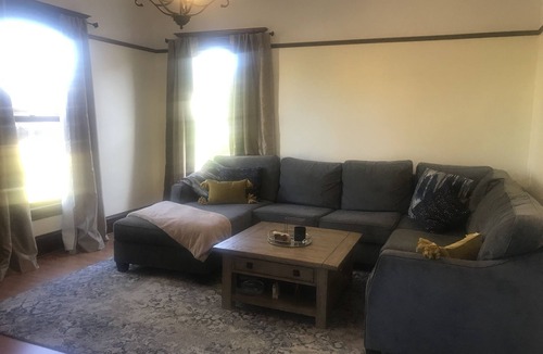 Alameda House | Top Victorian Flat steps away from Downtown