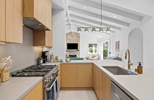 Fernwood House | Topanga Cabin | Sauna + Peloton by Colby & Conrad