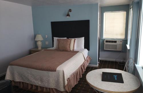 Flagler Beach Hotel | Topaz Motel - Flagler Beach