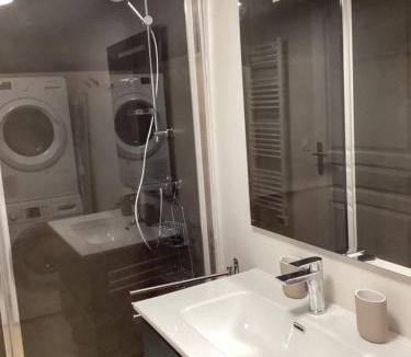 Lecelles Apartment | Topaze