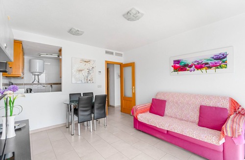 Barri Vell - Santa Creu Apartment | 'Topete' Apartment with Sea Views, Wi-Fi and Air Conditioning