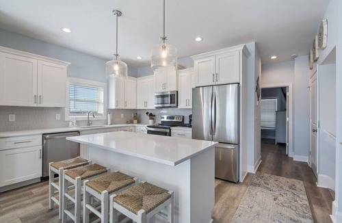 Surf City Villa | Topsail Treasure: Elevator| Pool| Steps from Beach