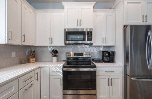 Surf City Villa | Topsail Treasure: Elevator| Pool| Steps from Beach