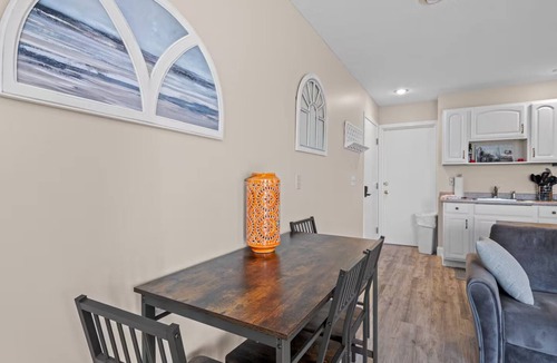 Kewadin House | Torch Lake Sunrise Views and Golf 741