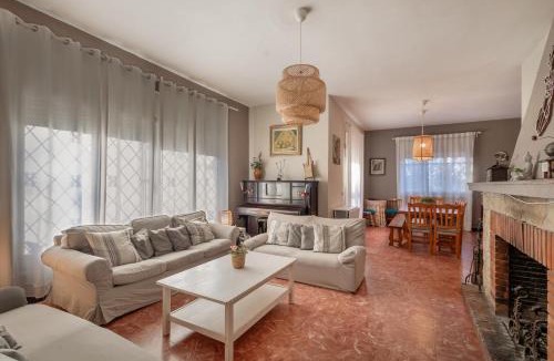 Tordera House | Tordera Village