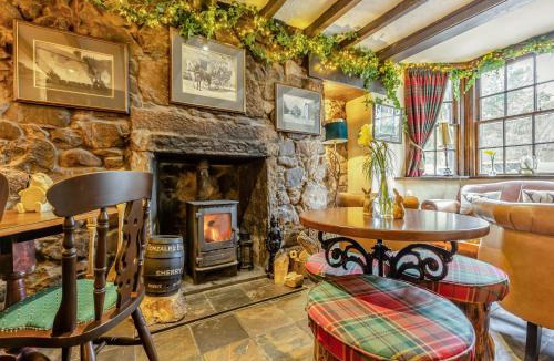 Dollar House | Tormaukin House