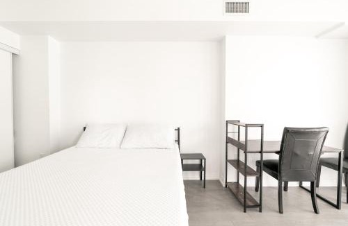 Garden District Apartment | Toronto Downtown Elite Residence - Available for Christmas