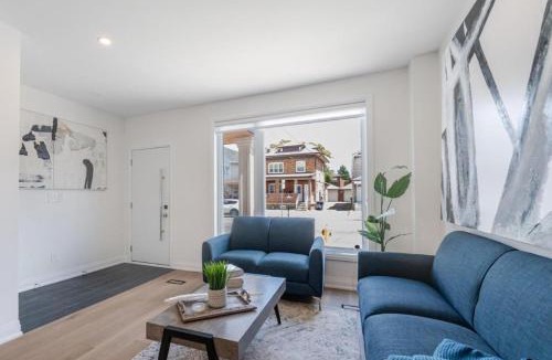 Oakwood Village House | Toronto Midtown Luxury Living