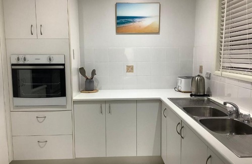 Torquay House | Torquay Beach Holiday House