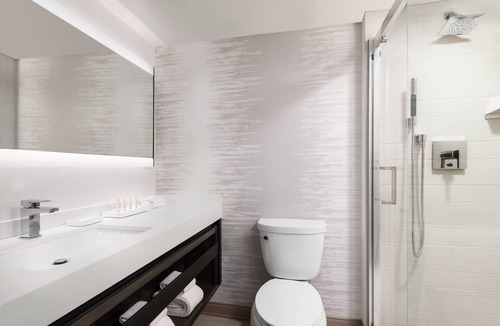 Torrance Hotel | Torrance Marriott Redondo Beach