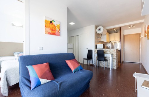 Salou City Centre Apartment | TORRASSA Apartment - Sea View - Pool