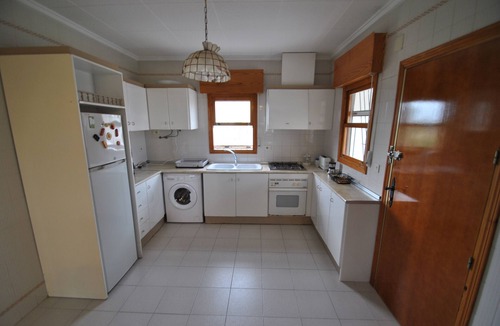 San Luis Villa | Torrevieja, air-conditioned ind. villa, 4 bedrooms, 1000 m2 plot, large private pool