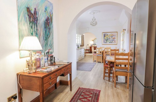 Peebles Cottage | Torview House