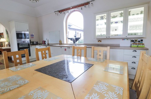 Peebles Cottage | Torview House