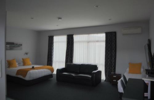 Trentham Hotel | Totara Lodge