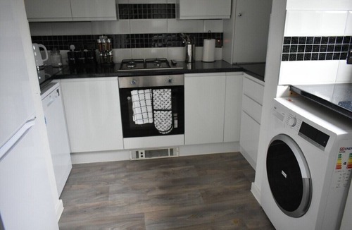 Northumberland Park Apartment | Tottenham Hotspurs Stadium Stays