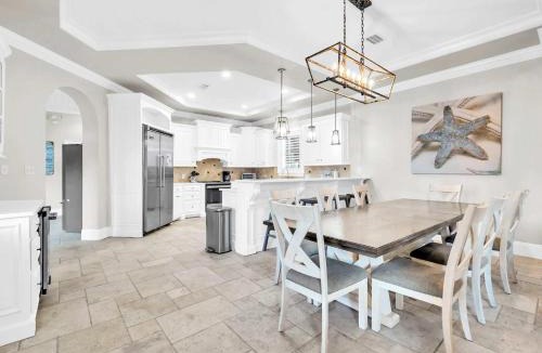 Frangista Beach House | Touched by the Sun