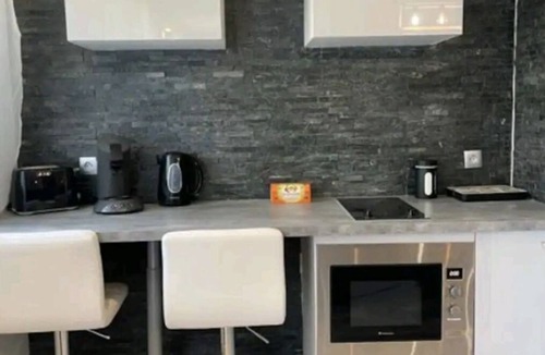 Trois Cocus - Borderouge - Croix-Daurade - Paleficat Apartment | Toulouse getaway, sauna, jacuzzi, metro, parking.