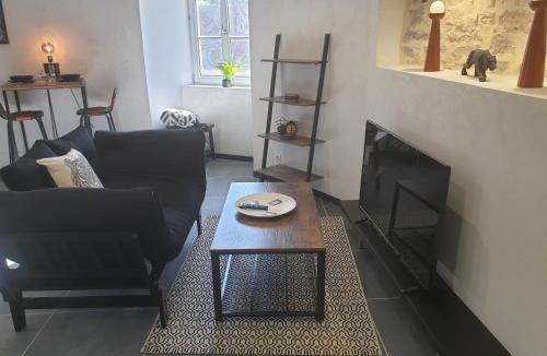 Paroisse Saint-Vincent-de-Paul Apartment | Tour de Lacuzon