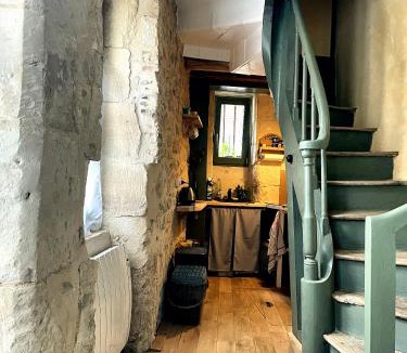 Belleme Apartment | Tour St Sauveur