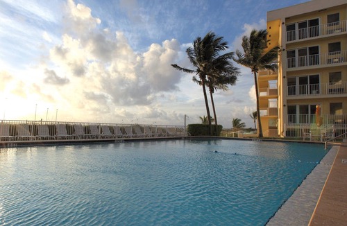 Pompano Beach Resort | Tour the Everglades!