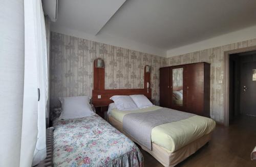 Bellegarde-sur-Valserine Hotel | Touring Hotel