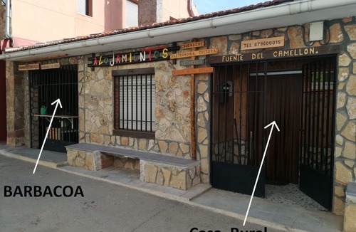 Buenache de la Sierra Cottage | Tourist Accommodation Fuente del Gamellón