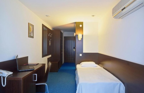 Kaliningrad Hotel | Tourist Hotel