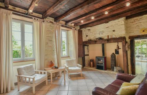 Degagnac House | Tournesol