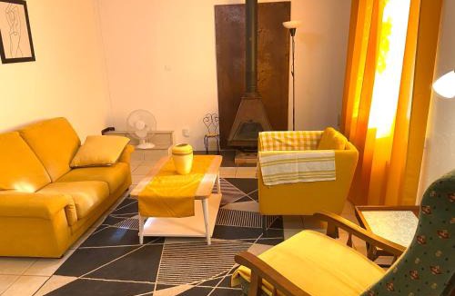 Fals Apartment | Tournesol