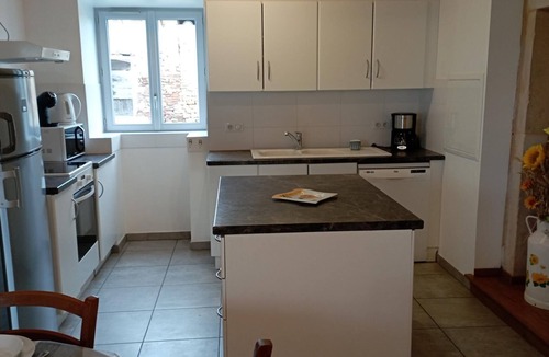 Saint-Benigne House | Tournesol - Saint-benigne