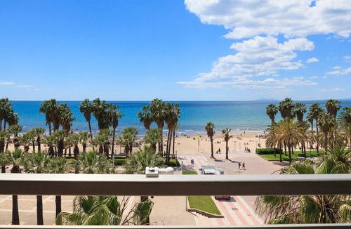 Salou City Centre Apartment | TOUS 2 Apartment - Only Families