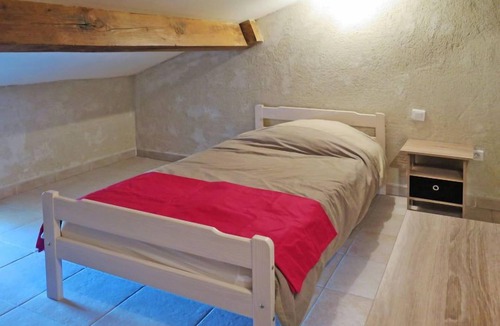 L'Honor-de-Cos House | Touzy by Interhome