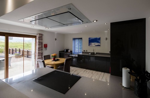 Torlundy Apartment | Tower Ridge Apartments