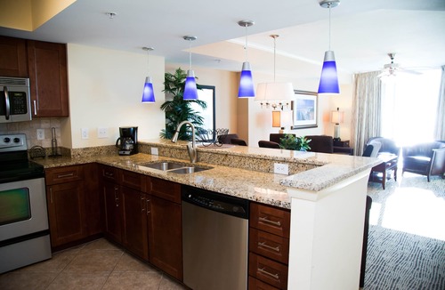 Cherry Grove Beach Hotel | Towers at North Myrtle Beach