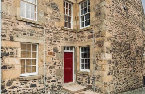 Newburgh House | Towerwell