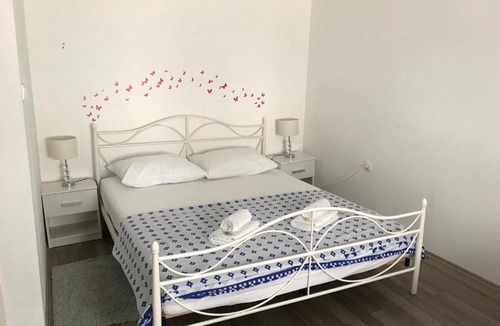 Rijeka Apartment | Town apartment in center