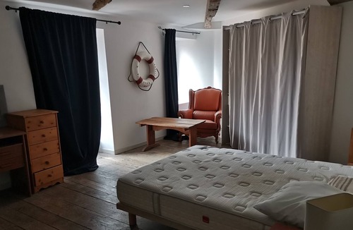 Fontenay-le-Comte House | Town center house (6 people)