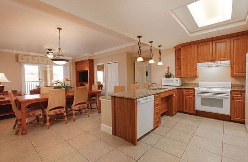 West Kissimmee Resort | TOWN CENTER RESORT ONE BEDROOM GRAND VILLA AT TOWN CENTER RESORT NEAR DISNEY