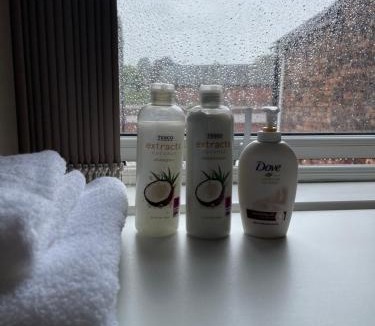 Newcastle-Under-Lyme House | Town centre, very convenient