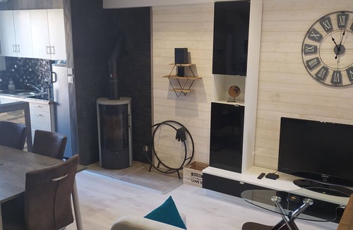 Montours House | TOWN HOUSE WITHOUT EXTERIOR