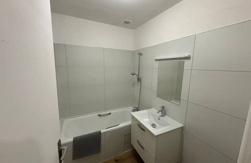 Migne-Auxances Apartment | Town house 6p - Children's corner - futuroscope 10min