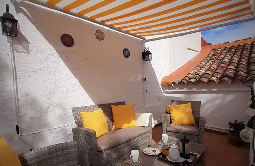 Tormos House | Town House in a Peaceful Spanish Village