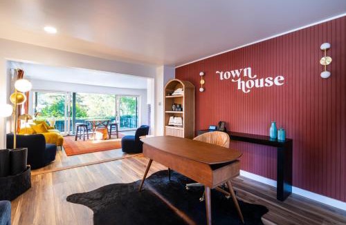 Lake Placid Cabin | Town House Lodge