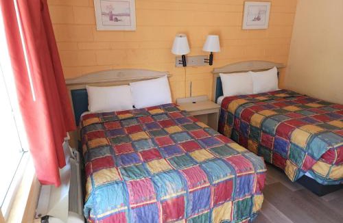 Lancaster Hotel | Town House Motel